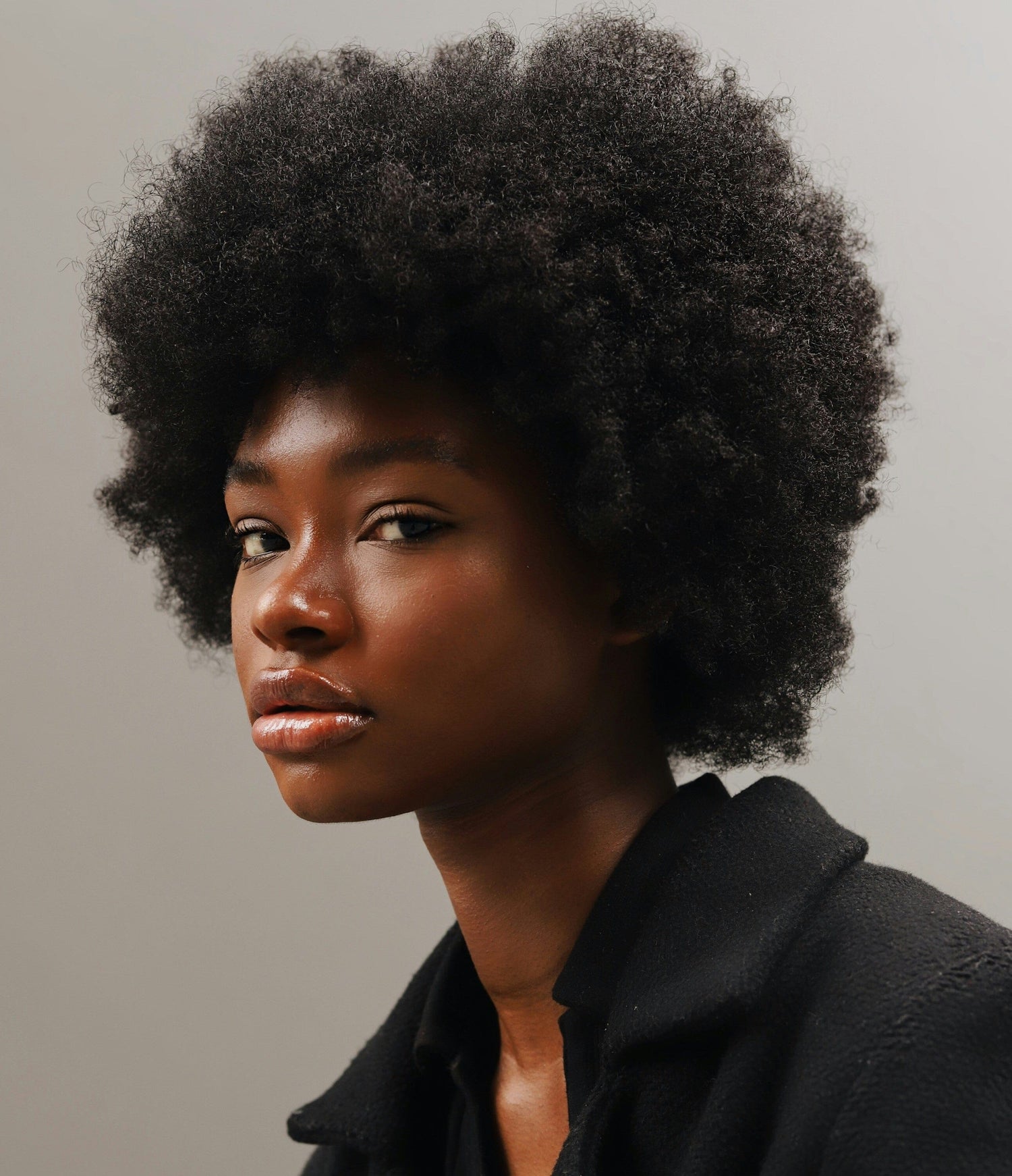Your Hair, Your Crown: Embracing Afro Hair in the Workplace