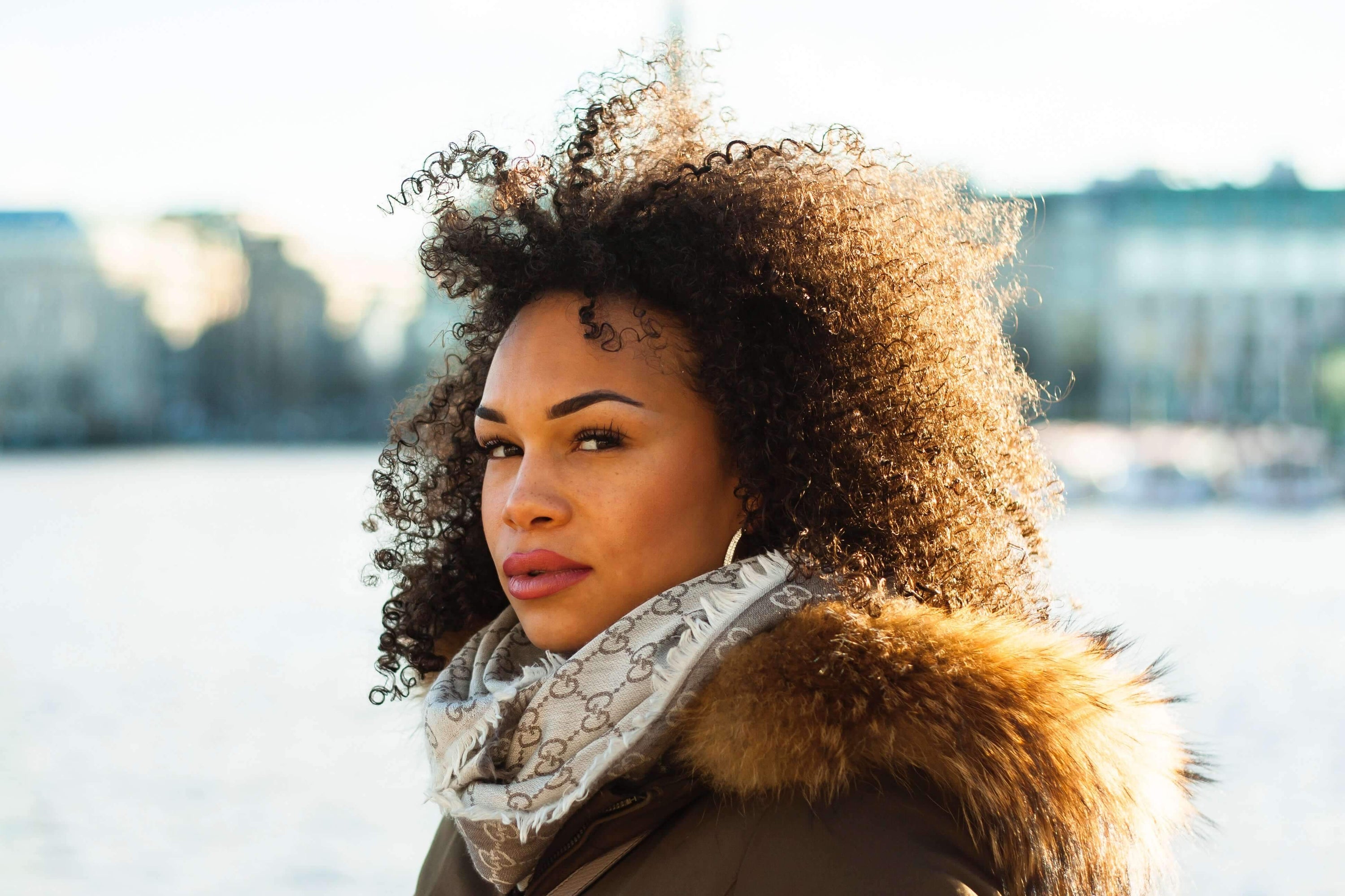 Everything you need to know to avoid dry hair this winter